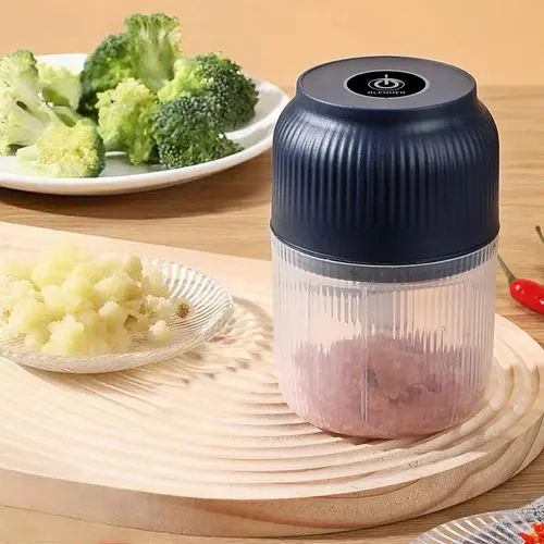 Electric Garlic Chopper with 4 Sharp Blades Portable Veggie Chopper 300ML Capacity Cordless Food Processor for Ginger Chili Fruit Meat Spices Beans-YY
