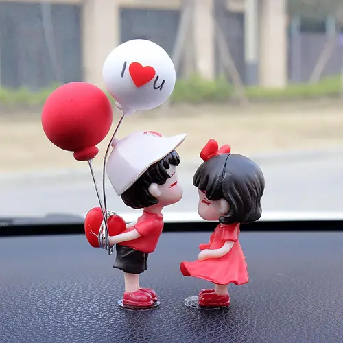 Cute Couple Kiss Cartoon Resin Car Dashboard Figurines - Car Trinkets with Romantic Vibe, Resin Resists Daily Wear, Steady Smooth Base, Corrosion-Resistant Balloon Accent, Father's Day Gift
