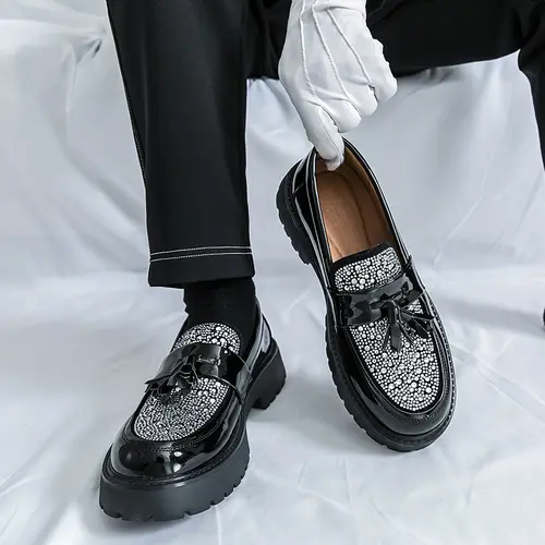 Ubetif Men's Unisex Ankle Tassel Decor PU Leather Slip-On Loafers - Fashionable Simple Design Elegant Plain Round Toe Work-to-Casual Footwear for Daily Wear, Office Use