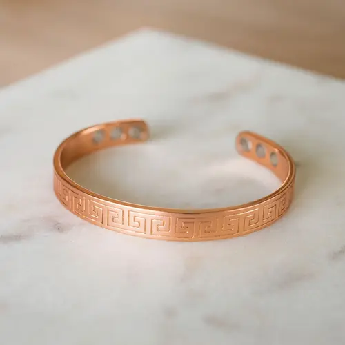 Ciana Women's Solid Copper Magnetic Bangles - Elegant Bangle Bracelet, Minimalist, Fashionable Style, Gift-Ready for Birthdays, Wellness-Inspired Everyday Wear Jewelry