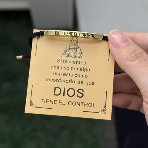 GOD IS IN CONTROL Inspire Bracelet - Simple Inspirational Jewelry with Clear Message for Everyday Wear