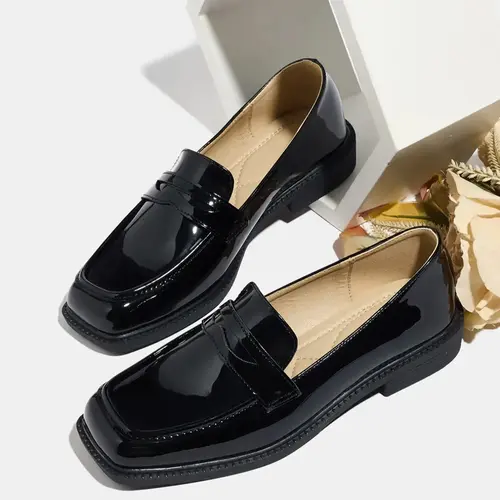Women's Fashion PU Leather Loafers, Geometric Pattern Slip-On Shoes, Comfortable Mid Heel Fall & Winter Rubber Footwear