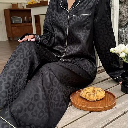 Women's Comfortable Fit Casual Home Set, All-Over Leopard Print Long Sleeve Button-Up Top & Elastic Waist Pants, Soft Fabric, Loungewear