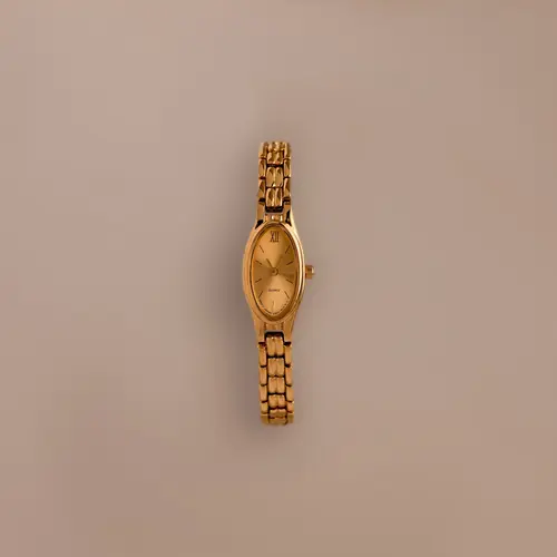 Slim Oval Timepiece by Caitlyn Minimalist - Vintage Style 18K Gold Plated & Mixed Metal Link Watch for Women - Minimalist Jewelry - Gift for Her