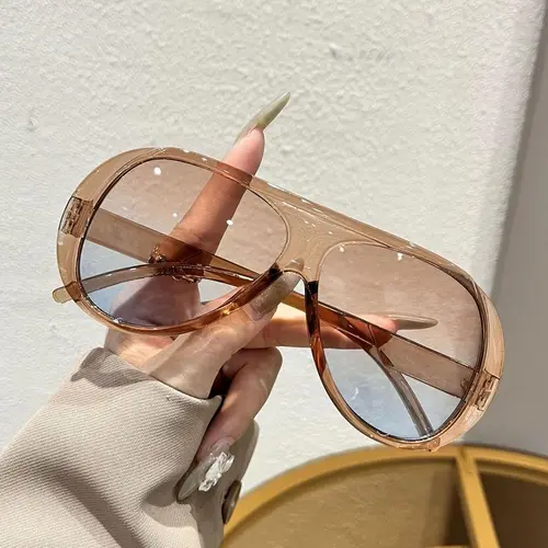 Women's Oversized Vintage Square Sunglasses - UV400 Protection, Retro Street Fashion Shades, High-End Tortoiseshell Blinged Eyewear, Stylish Accessories for Summer Beach Travel, Womens Sunglasses