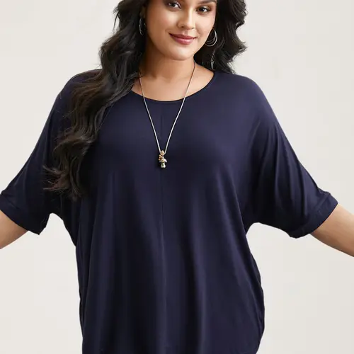 BLOOMCHIC Women's Plus Size Minimalist T-Shirts,  Garment Trendy Tops Casual Loose-Fit High-Stretch Sleeves Supersoft Round Neck Plain Style [M-6X]Back To School,Fall Pick, Spotlight Day，SohoChic