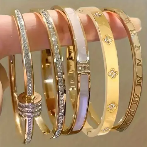 5-Piece Waterproof Titanium Steel Bracelet Set, Rhinestone Star Design, Plated, Versatile Style, Unisex Jewelry, Elegant Jewelry Bracelet, Fashion Bracelets, High Quality Bracelet, Stackable Bracelets, Fashion Matching Bracelet, Stacked Design Bracelets