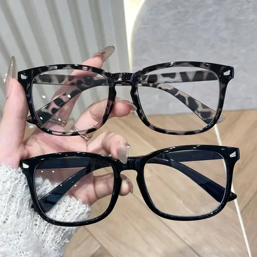 Women's Classic Leopard-Pattern Casual Eyeglasses, Lightweight Durable Frames for Daily Life and Casual Activities, Fashion Glasses, Trendy Casual Eyeglasses, Fashion Eyewear
