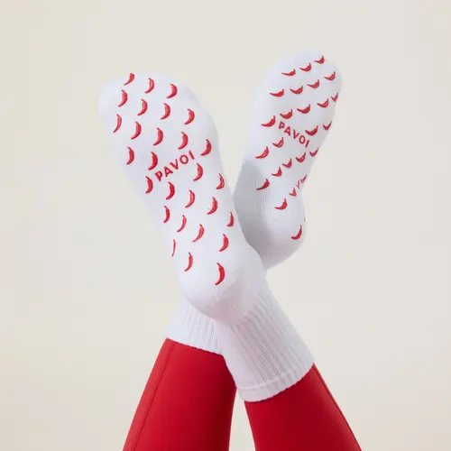 PAVOI ACTIVE Pilates Grip Socks for Women - Non Slip Barre & Yoga Socks with Grips