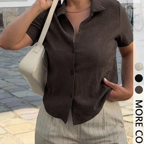 Women's Casual Vintage Textured Collared Neckline Summer Short Sleeve Fitted T-Shirt, Basic Versatile Chic Design, Perfect for Everyday Wear, Stylish Comfortable Minimalist Top, Fitted Casual Fashion
