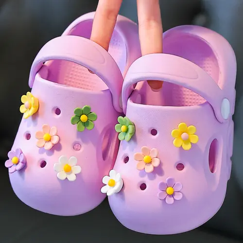 Hole Shoes Slippers Cartoon Fashion Baby Summer Lightweight Soft Eva Girls Indoor Outdoor Sandals Garden Shoes Kids Shoes
