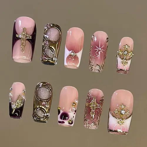 NailVesta ROYAL TREASURE – 100% Handcrafted 3D Press-On Nails | Reusable, Long-Lasting, Salon-Quality