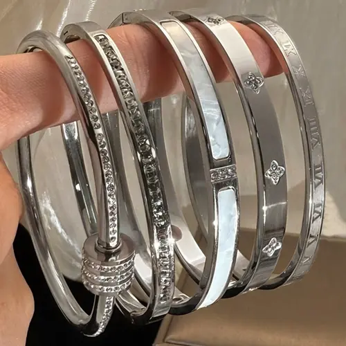 5-Piece Waterproof Titanium Steel Bracelet Set, Rhinestone Star Design, Plated, Versatile Style, Unisex Jewelry, Stackable Bracelets, Stacked Design Bracelets, Beautiful Bracelets