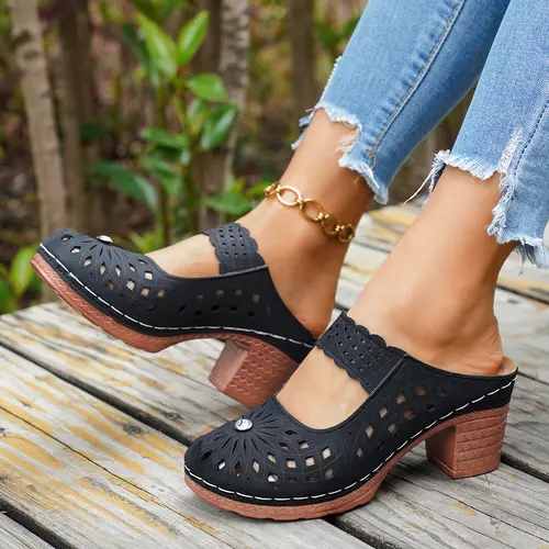 New Summer Women's Sandals Retro Euro-Chic Platform Breathable Laser-Cut Design Easy Slip-On Strap Closed-Toe High Heels for Back-to-School Season Black flip flops sandals for summer cute sandals sandalias para mujer women sandals flip flops women