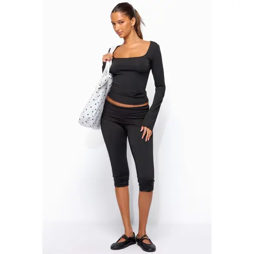 Ravena Foldover Capri Leggings