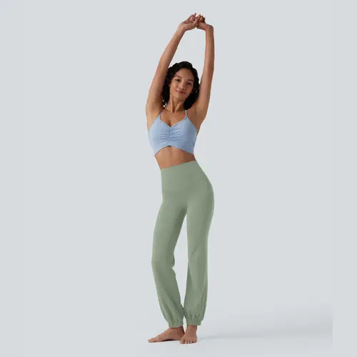 Halara SoftlyZero High Waisted Tummy Control Dance Balloon Joggers with Pockets