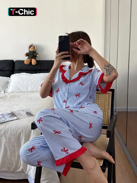 Summer 2-Piece Women's Pajama Set, Classic Striped Floral Leaf Edge Short Sleeve Long Pants Sleepwear, Comfortable Loose Fit Home Wear