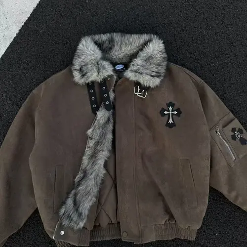 Men's Faux Fur Collar Padded Jacket, Trendy Cropped Winter Bomber Coat, Zip Up Warm Streetwear Outerwear, Y2K Motor Aviator Style, Thick Lined Casual Coat with Buckle Detail, Embroidered Cross Patch, Ribbed Hem, Cold Weather Fashion Tops for Daily Outfits