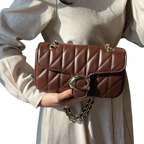 Women's Embroidered Chain Adjustable Crossbody Shoulder Bag, Fashion Adjustable Strap Purse Design for Daily Use, Accessory for Trendsetters