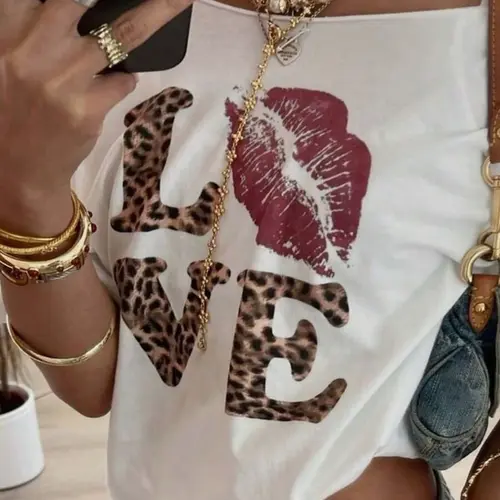 Women's Off-Shoulder Loose T-Shirt with Lip Print and Leopard Letter Print or Leopard Star Print, Y2K Style Top, Vintage Streetwear Inspired Fashion, Comfortable Fabric