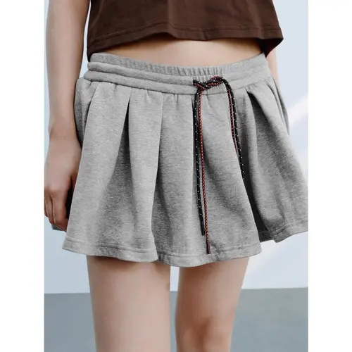 URBAN REVIVO Women's Pleated A-Line Mini Skirt with Built-in Shorts, Stretch Cotton Blend Fabric Mix Skirt, Elevated Basic Fashion Casual Sporty Activewear Bottoms, Elevated Basic Skirts, Fabric Mix Skirts
