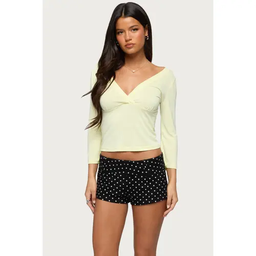 Mar V Neck Three-Quarter Sleeve Top