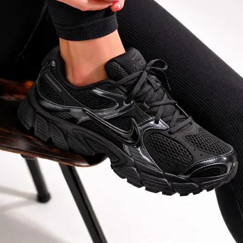 Nike V5 RNR Black Anthracite Women's Fashion Sneaker New