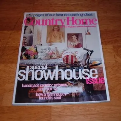 USED-Country Home magazine, April 2002-Special Showhouse Issue. by April 2002-Special Showhouse Issue. Country Home magazine (Paperback)