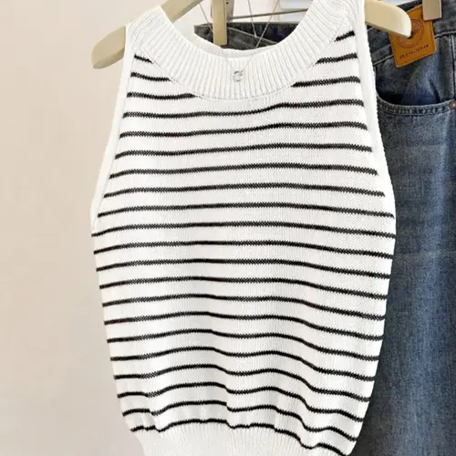 Women's V Neck Sleeveless Knitted Vest, Colorblock Striped Casual Comfortable Elegant Spring Summer Top, Ladies Fashion Outerwear