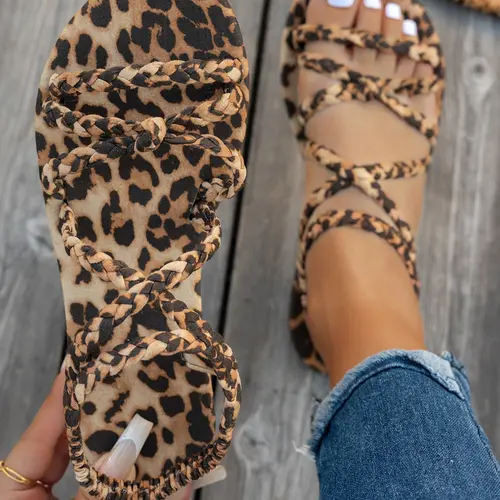 Women's Fashion Leopard Print Flat Sandals, Cross Strap Design, Comfy Strappy Sandals, Comfortable Versatile for Indoor Outdoor Vacation Beach, Comfy Footwear Sandals