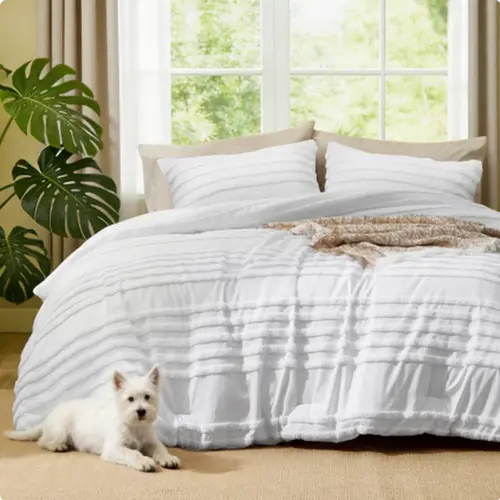 BEDELITE Polyester Tufted Texture Boho Stripe Queen Comforter Set - Fluffy Jacquard Bedding with Pillow Shams, Soft Vintage Farmhouse All-Season Home Decor, Gift Idea; Set Includes Comforter, Pillow Shams, Bedding Sets