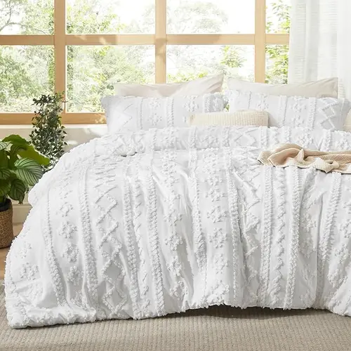 Bedsure 3-Piece Tufted Boho Comforter Set - Soft Jacquard Embroidery Bedding, Farmhouse Shabby Chic Style, All- Season Use, Ideal for Bedroom Decoration