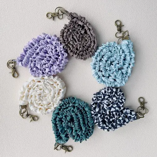 Stretchy PVC Lanyard 17.5-Inch - Soft & Hypoallergenic Fabric - Tangle-Free Design - Perfect for Keys, Badges, & Phones - Handmade Charm Good Luck Gift Bag Keychains Ball Cute Simple Elegant Design Student Welcome Backpack Tags,UU