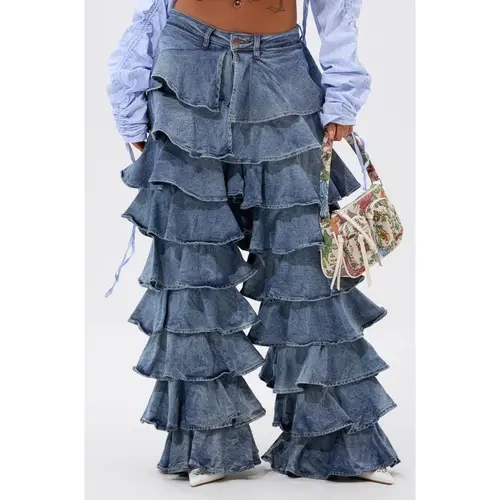 LOOK THIS WAY RUFFLE DENIM PANT