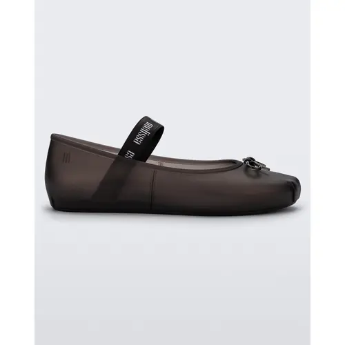 Melissa Sophie Women's Slip-On Cute Ballet Flats - Lightweight, Flexible, Stylish Casual Walking Shoes for Everyday Comfort (Black)