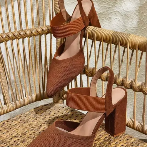 Women's Pointed Toe Chunky Heel Slingback Pumps - Wide Fit, Elastic Strap Comfortable Summer Office Shoes, Elegant Minimalist Breathable Fashionable Slingback Sandals, Chic Summer Footwear
