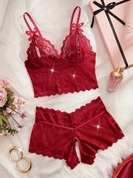 Women Solid Color Lace Trim Cami Top & Shorts Pyjama Two-piece Set, Casual Comfy Camisole & Shorts PJ Set, Women's Sleepwear for All Seasons