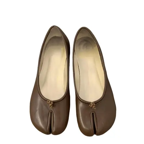 Women's Split-Toe Loafer Flats, Rounded Toe, Vintage-Inspired Slip-On Casual Shoes, Versatile Shoes, Footwear, Casual Fall Shoes, Affordable Loafers