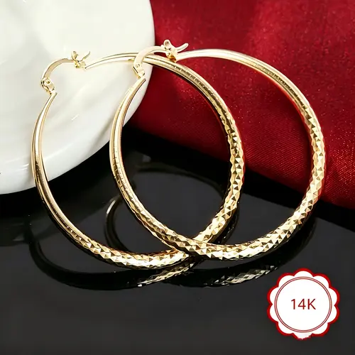 Women's 14K Gold Hoop Earrings - Classic Diamond-Cut Textured Huggie Hoops, High Quality Hypoallergenic Click-Top Earrings for Sensitive Ears, Women's Fashion Accessories, Classic Gold Hoop Earrings