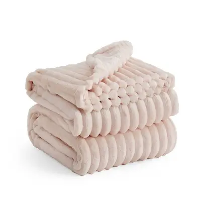 Bedsure Full/Queen Plush Blanket Crystal Pink