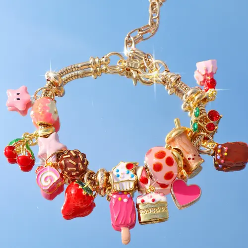 Cute Strawberry Cake Charm Bracelet, Ice Cream Cake Bracelet, Heart Cherry Strawberry DIY Bracelet, Realistic Food Chocolate Ice Cream Bracelet, Dessert Accessory, Fashion Bracelet, Hand Chain Jewelry