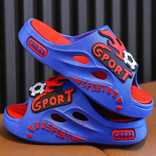 Summer Slippers, Unisex Cartoon Soft Sole Non-Slip Footwear, Ideal for Home Bathing & Outdoor Use, Comfortable PVC Material