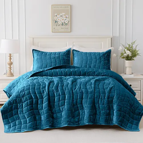 【Back to School】DOWNCOOL Luxury Velvet Quilt Set, 3pcs Lightweight soft Velvet Comforter for All Season, Luxurious Oversized Bedspread Coverlet Quilted Bedding Set,  with 2 Pillow Shams，Elegant Gift forElegant Gift for Holidays#tiktokshopmemorialday