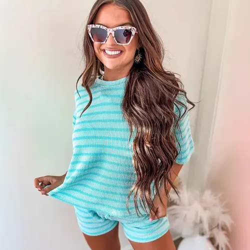 Women's 2-Piece Adjustable Comfortable Multi-Size Lounge Set - Oversized Short-Sleeve T-Shirt, Drawstring Shorts, Striped Pajama Set, Sporty Chic Summer Outdoor Lounge Wear