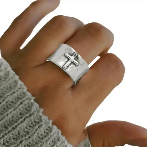 Unisex Minimalist Distressed Cross Wide Band Ring Stress Relief Meditation Lucky Fashion Accessory for Summer Vacation, Rings For Women, Cross Symbol Rings