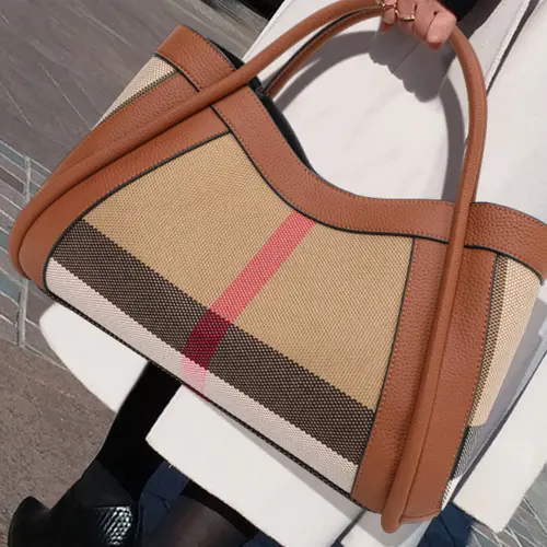 New 2026 Large-Capacity Women's Handbag, High-End Plaid Boho-Style Casual Fashion Bag, with Bonus Mini Clutch, Stylish Practical Daily Shoulder Purse