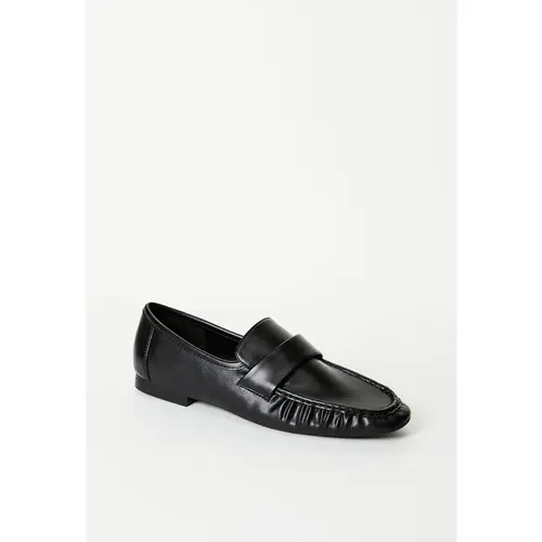 JUSTFAB Women's Ruched Slip-On Penny Loafers - Cute Loafers, Walking Shoes, Comfy Classic Flats for Work & Everyday Casual Footwear