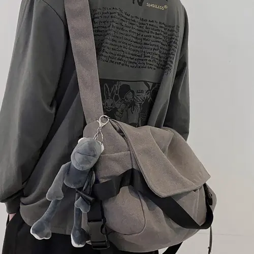 Men's Plain Canvas Crossbody Bag, Solid Color Trendy Versatile Crossbody Bag with Cartoon Charm, Casual Messenger Bag, Large Capacity Daily Commuting Shoulder Bag for Work & School