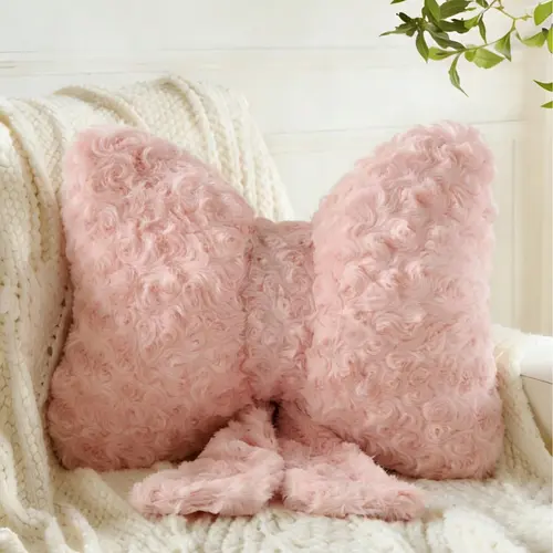 1pc White Curly Plush Bow Shaped Throw Pillow, Ultra Soft Faux Fur Fluffy Rosette Cushion, Creative Decorative Cushion, Minimalist Decorative Pillow, Cozy Bow Accent Pillow for Bedroom, Living Room, Perfect Gift for Home Decor Enthusiasts