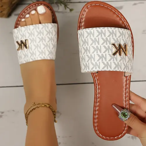 2026 Women’s Breathable Letter Flat Slip-On Slippers, Casual Lightweight Non-Slip Slides for Beach, Summer Slide Sandals